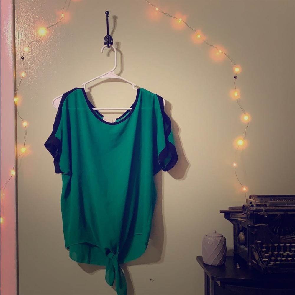 Emerald & Black Tie Blouse